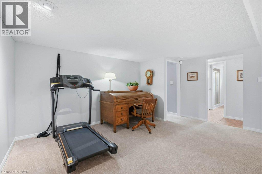 19 Kilbirnie Court, Kitchener, Ontario  N2R 1B7 - Photo 23 - 40872687