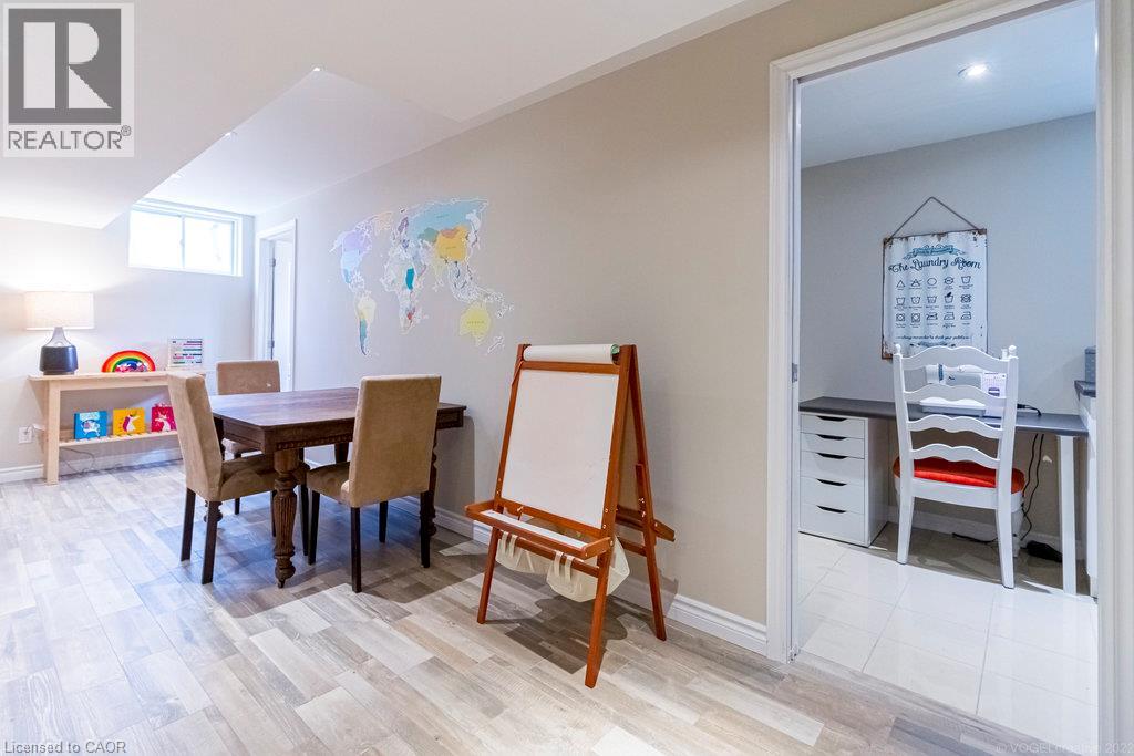 831 Tenth Street, Mississauga, Ontario  L5E 1S7 - Photo 31 - 40874879