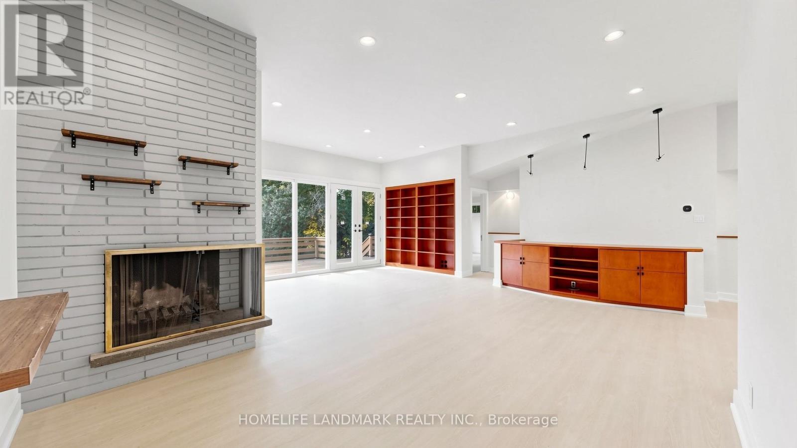 1 Malabar Place, Toronto, Ontario  M3B 1A4 - Photo 4 - C14120552