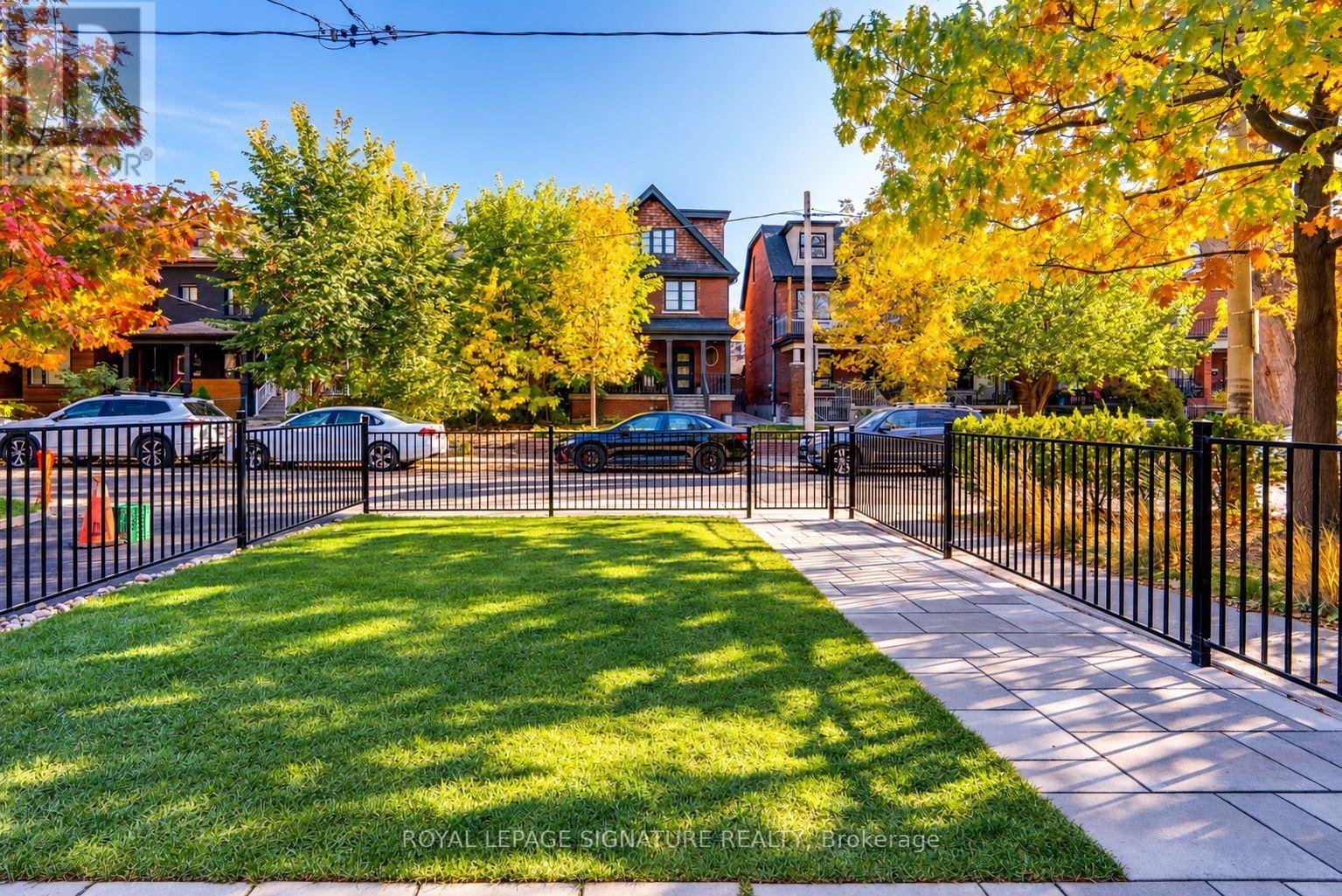 182 Beatrice Street, Toronto, Ontario  M6G 3G1 - Photo 41 - C14126782