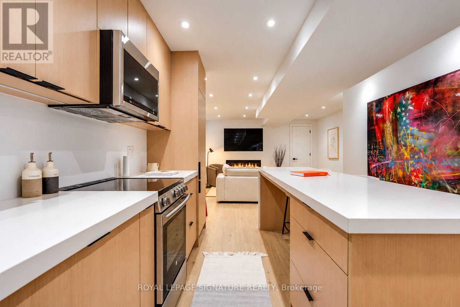 182 Beatrice Street, Toronto, Ontario  M6G 3G1 - Photo 32 - C14126782