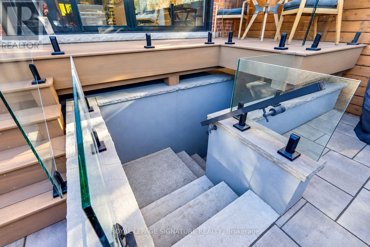 182 Beatrice Street, Toronto, Ontario  M6G 3G1 - Photo 40 - C14126782