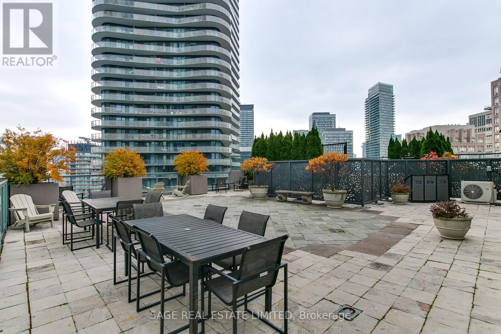 1909 - 24 Wellesley Street W, Toronto, Ontario  M4Y 2X6 - Photo 34 - C14128204