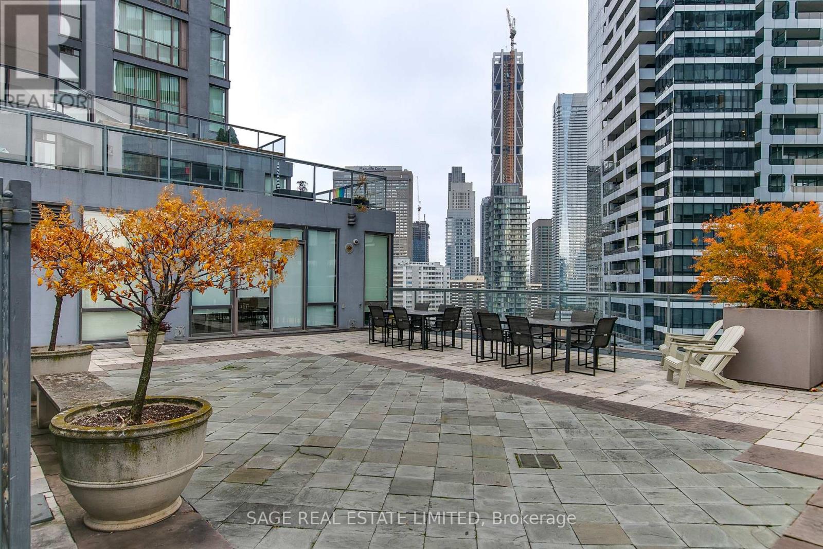 1909 - 24 Wellesley Street W, Toronto, Ontario  M4Y 2X6 - Photo 37 - C14128204