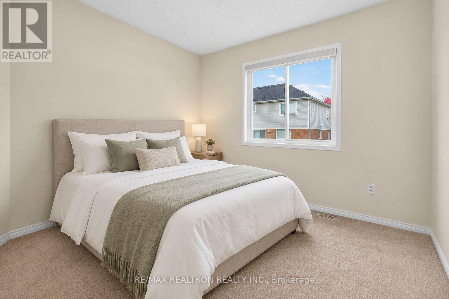 11 Middlecote Drive, Ajax, Ontario  L1T 0A4 - Photo 25 - E14128050