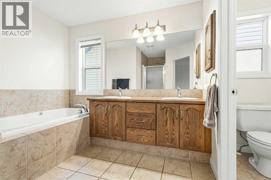 113 Cimarron Vista Crescent, Okotoks, Alberta  T1S 0K2 - Photo 25 - A2354922