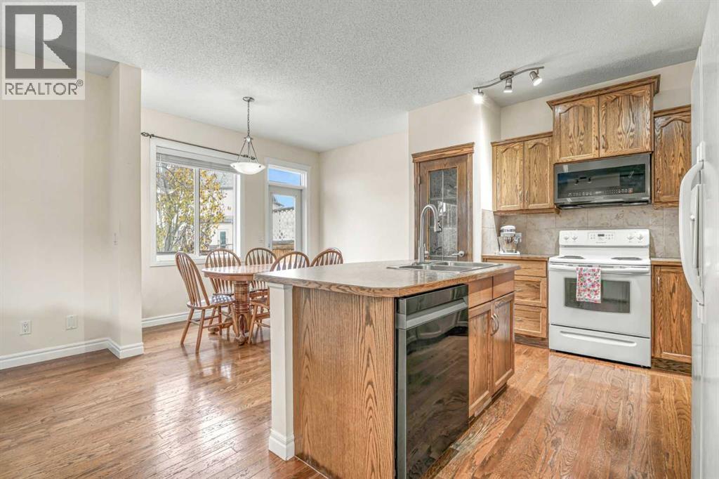 113 Cimarron Vista Crescent, Okotoks, Alberta  T1S 0K2 - Photo 14 - A2354922