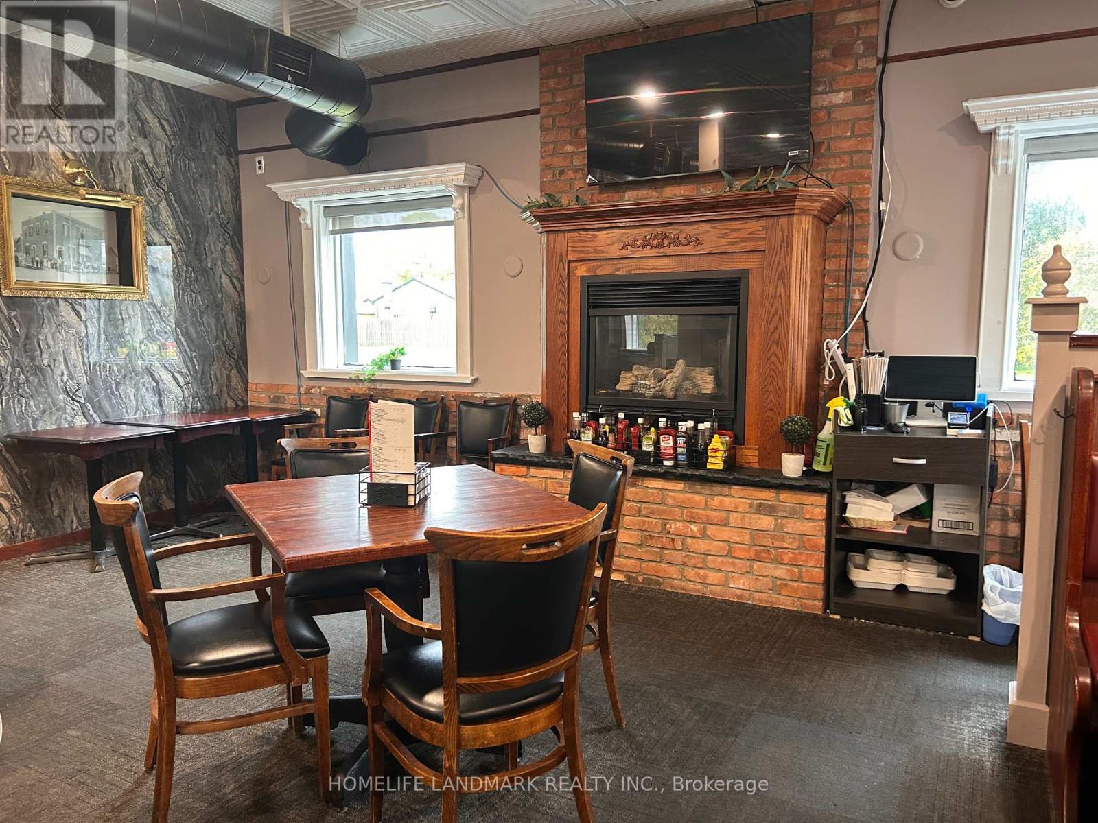 129 High Street, Georgina, Ontario  L0E 1R0 - Photo 5 - N13868976