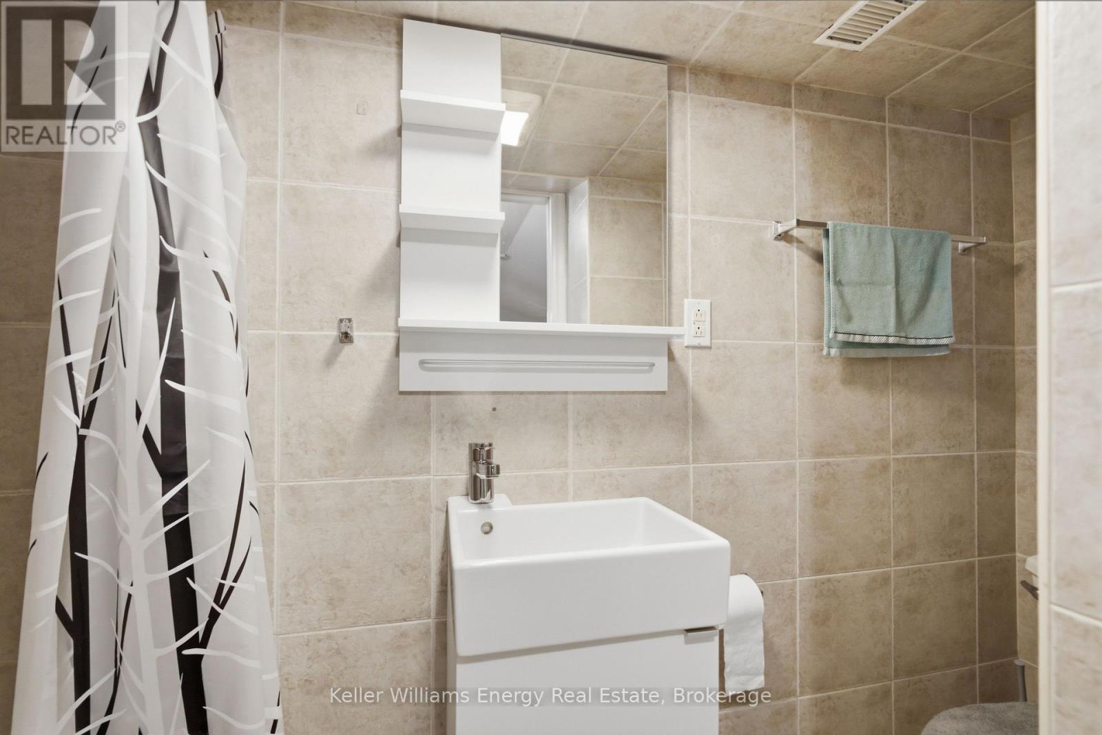 359 Ritson Road N, Oshawa, Ontario  L1G 5P9 - Photo 41 - E14128466