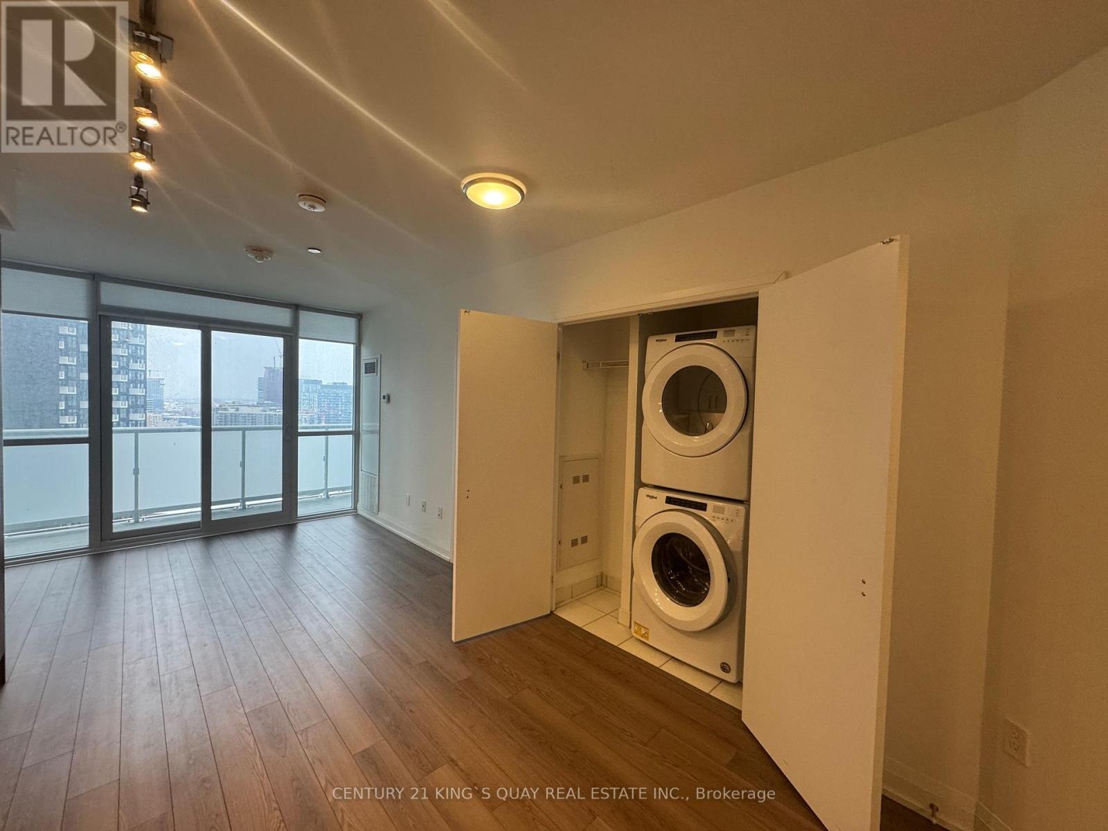 2103 - 77 Mutual Street, Toronto (Church-Yonge Corridor), Ontario  M5B 0B9 - Photo 10 - C14128312