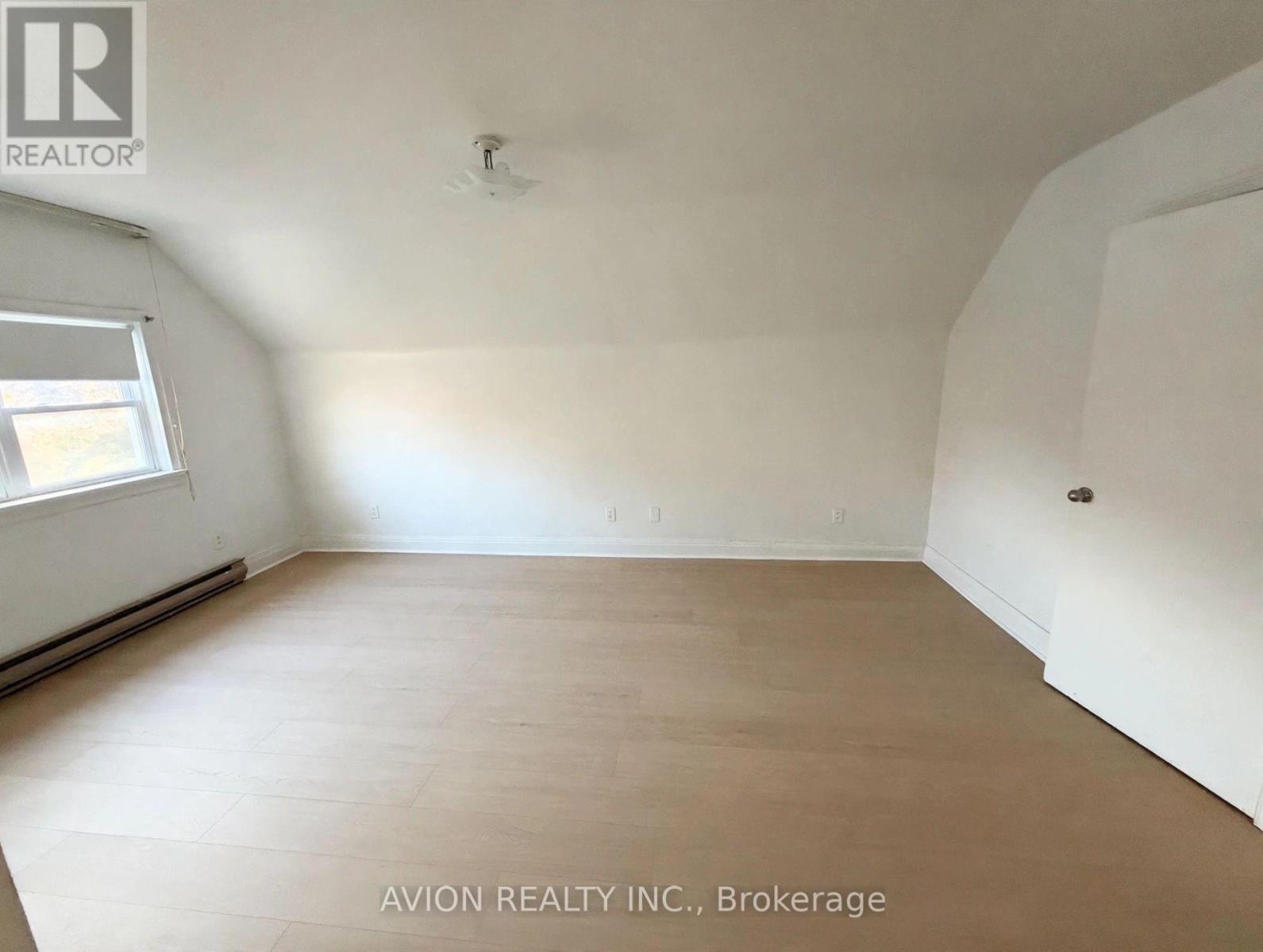 58 Abitibi Avenue, Toronto (Newtonbrook East), Ontario  M2M 2V4 - Photo 7 - C14128352