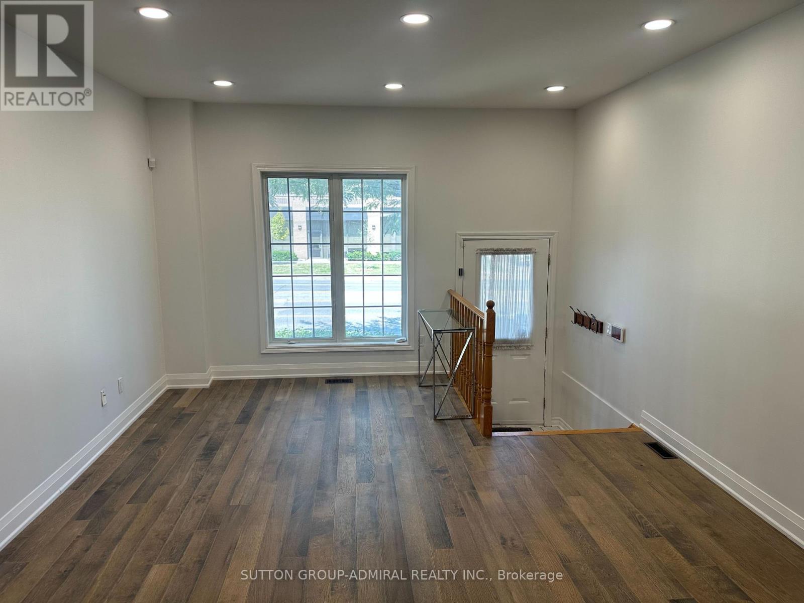 14 - 757 Sheppard Avenue W, Toronto, Ontario  M3H 2S9 - Photo 8 - C14128390