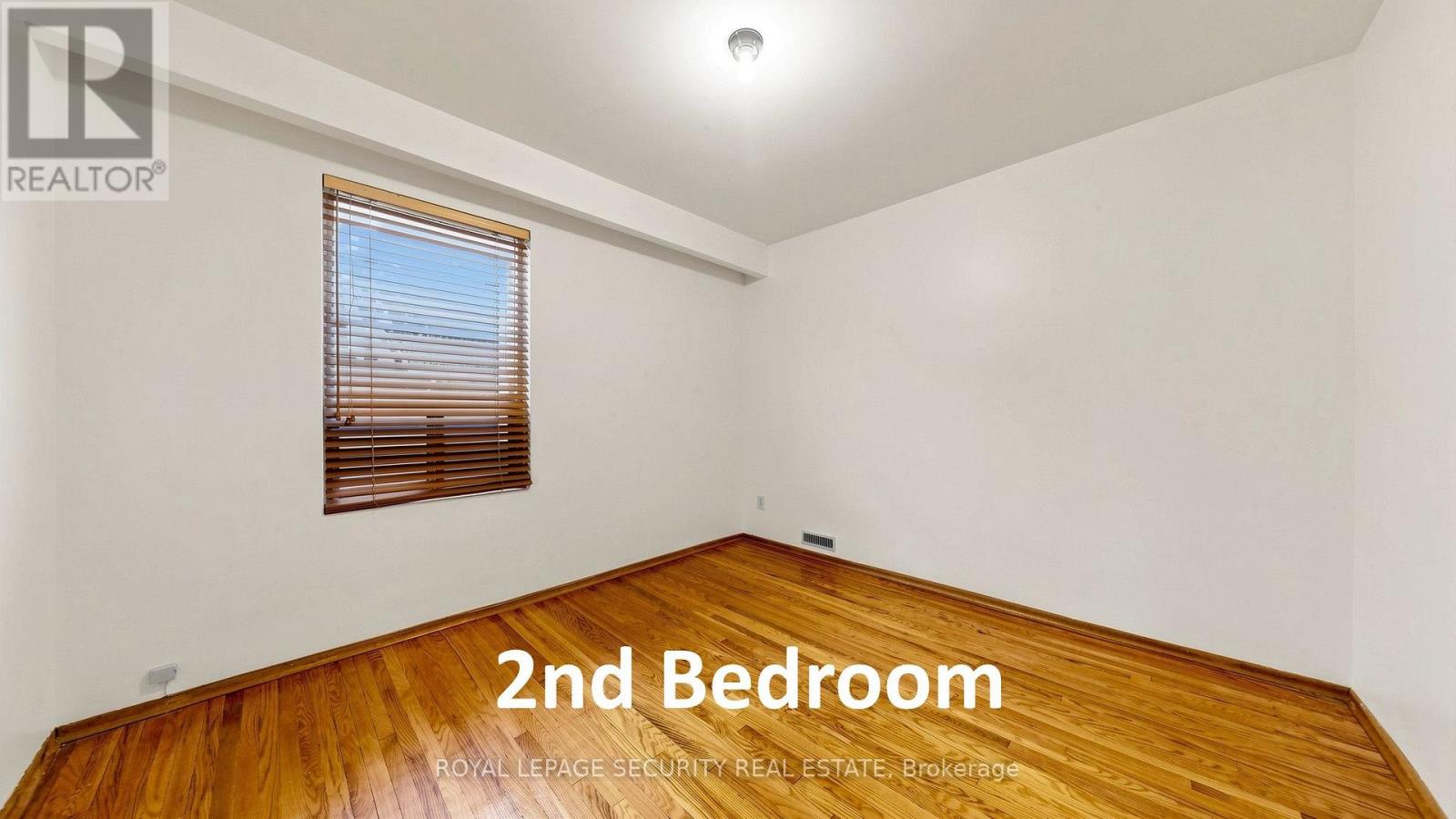 170 Robina Avenue, Toronto, Ontario  M6C 3Y7 - Photo 25 - C14128498