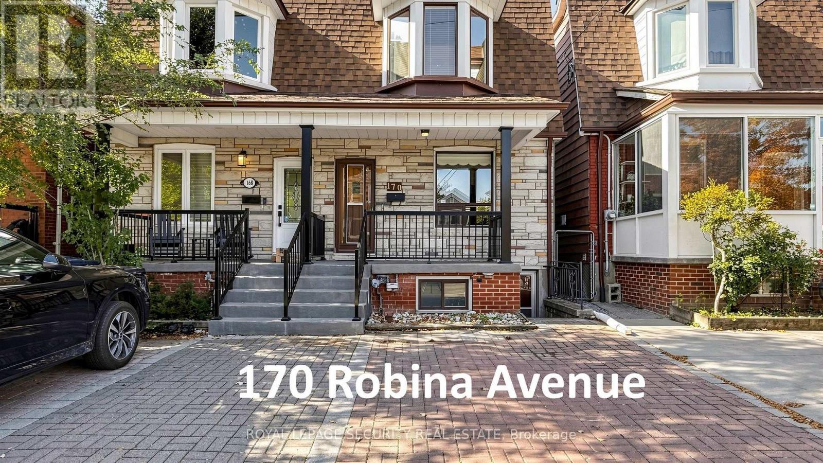 170 Robina Avenue, Toronto, Ontario  M6C 3Y7 - Photo 4 - C14128498
