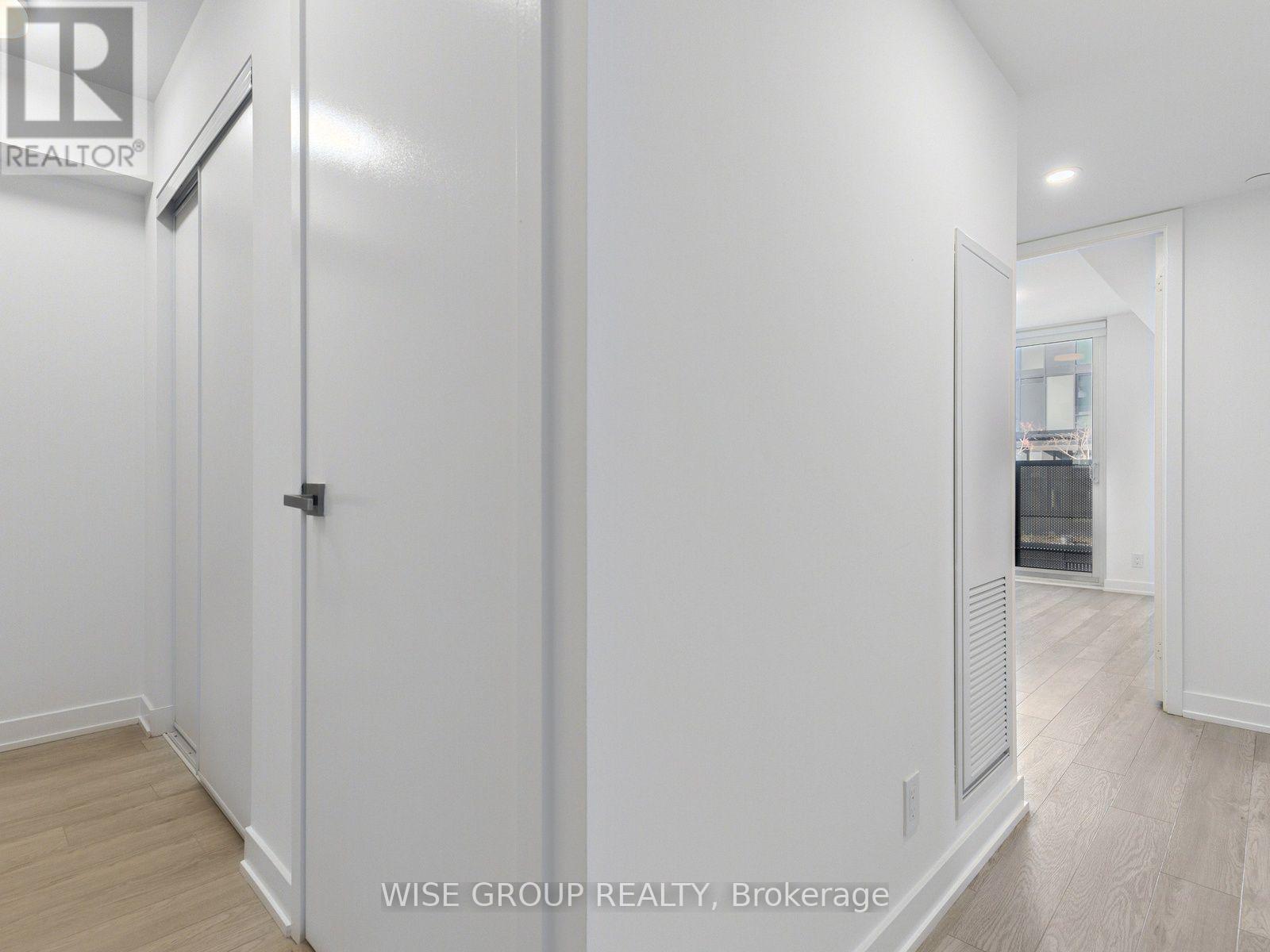 910 - 18 Tretti Way, Toronto (Clanton Park), Ontario  M3H 0E4 - Photo 13 - C14128508
