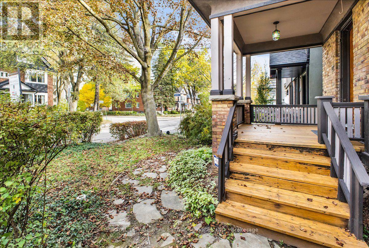 47 Gormley Avenue, Toronto, Ontario  M4V 1Y9 - Photo 4 - C14128578