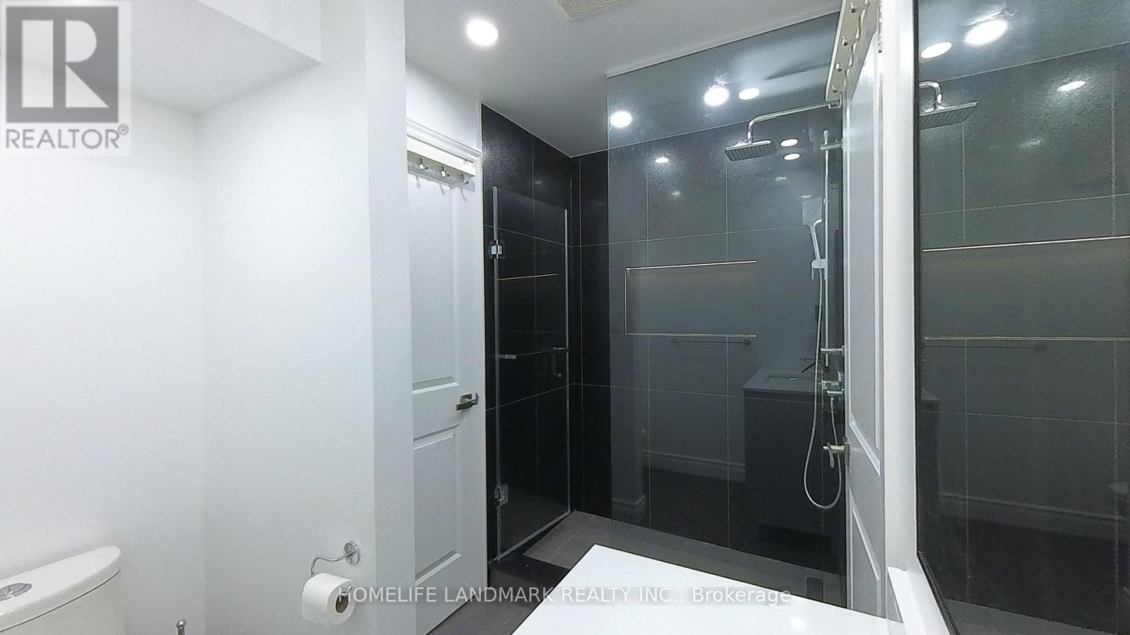 970 Greenwood Avenue, Toronto, Ontario  M4J 4C3 - Photo 16 - E14128356