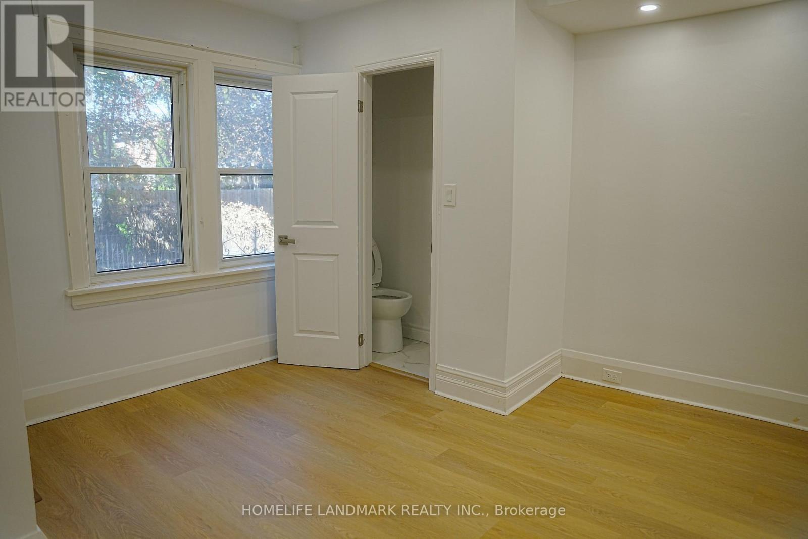 970 Greenwood Avenue, Toronto, Ontario  M4J 4C3 - Photo 6 - E14128356