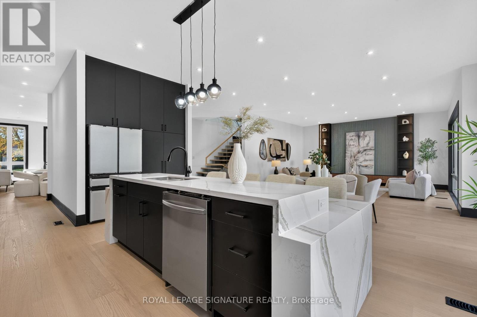 15 Deblyn Drive E, Toronto, Ontario  M1S 1J4 - Photo 13 - E14128558
