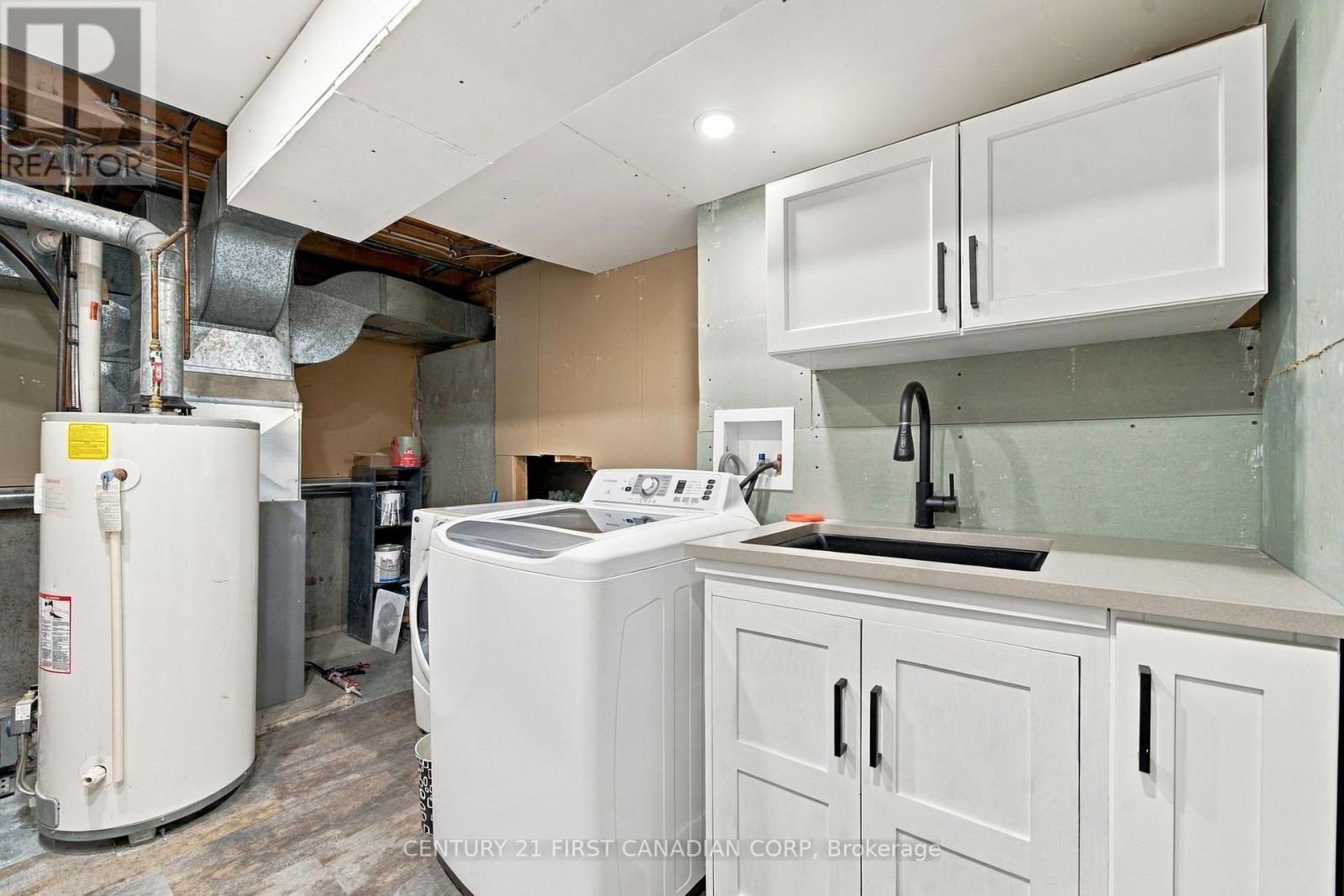 32 Brennan Drive, Strathroy-Caradoc, Ontario  N7G 3S3 - Photo 17 - X14128406