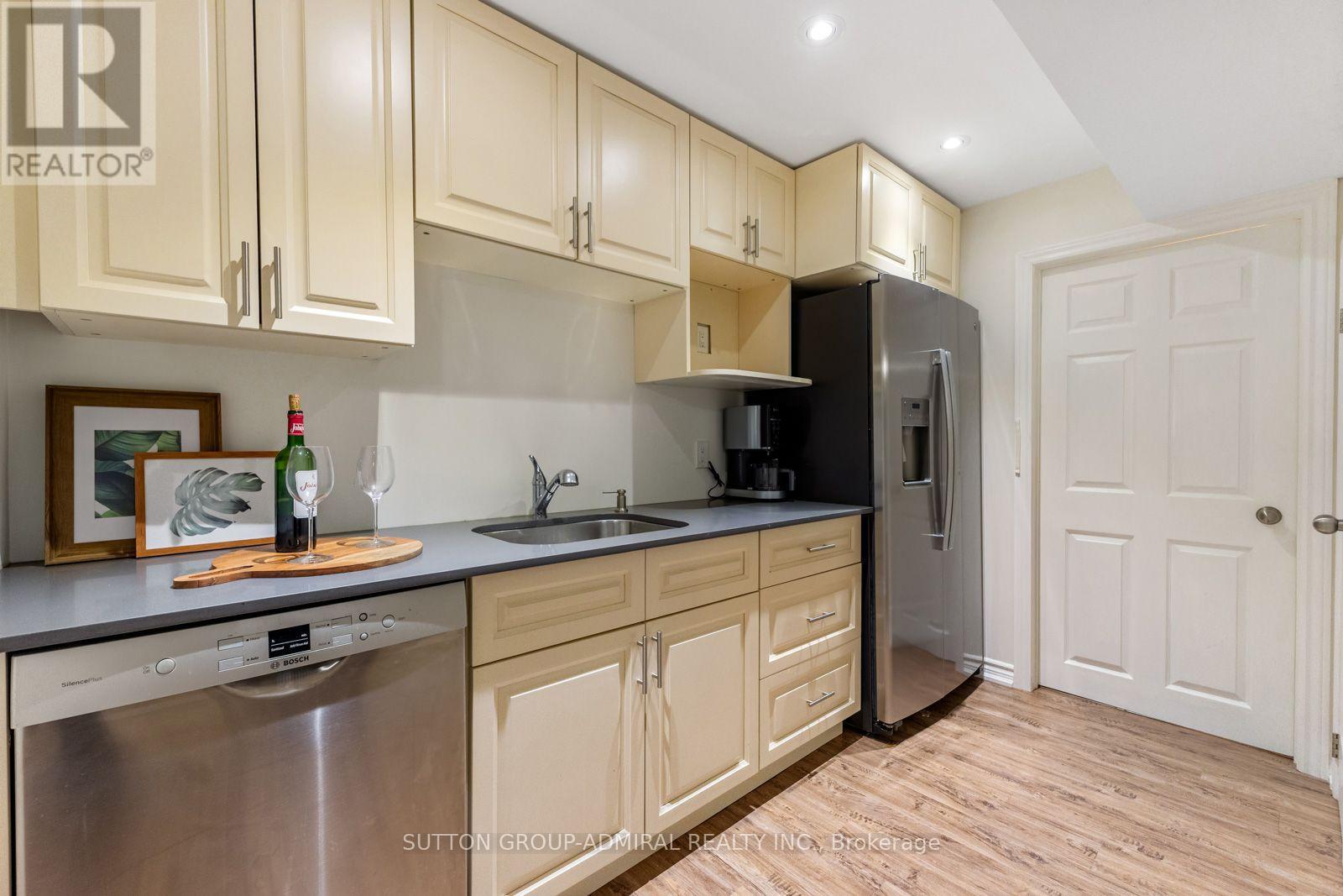 7 Shale Crescent, Vaughan (Patterson), Ontario  L6A 0Z3 - Photo 36 - N14128532