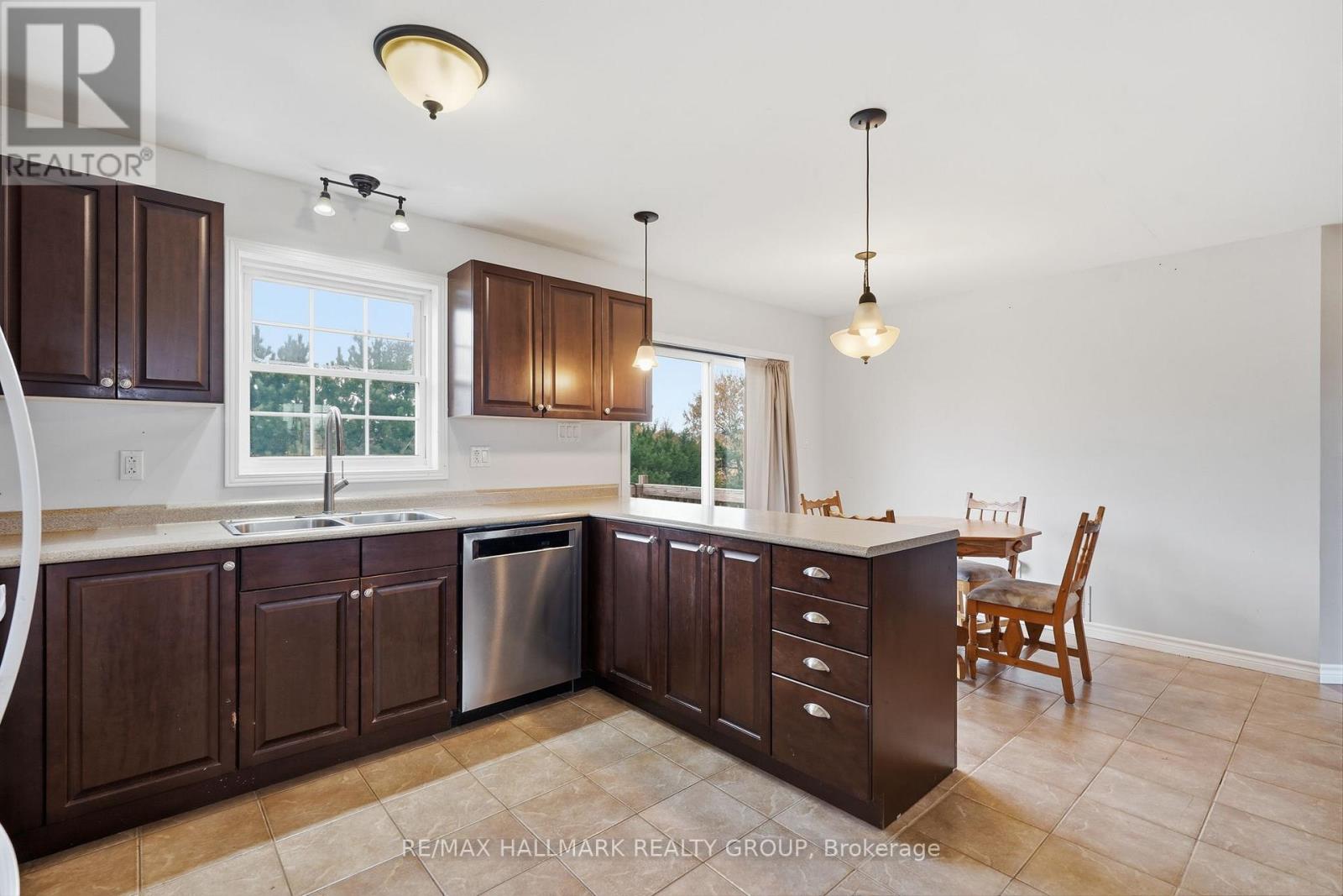 827 Route 11 Road, Alfred And Plantagenet, Ontario  K0B 1C0 - Photo 15 - X14128502