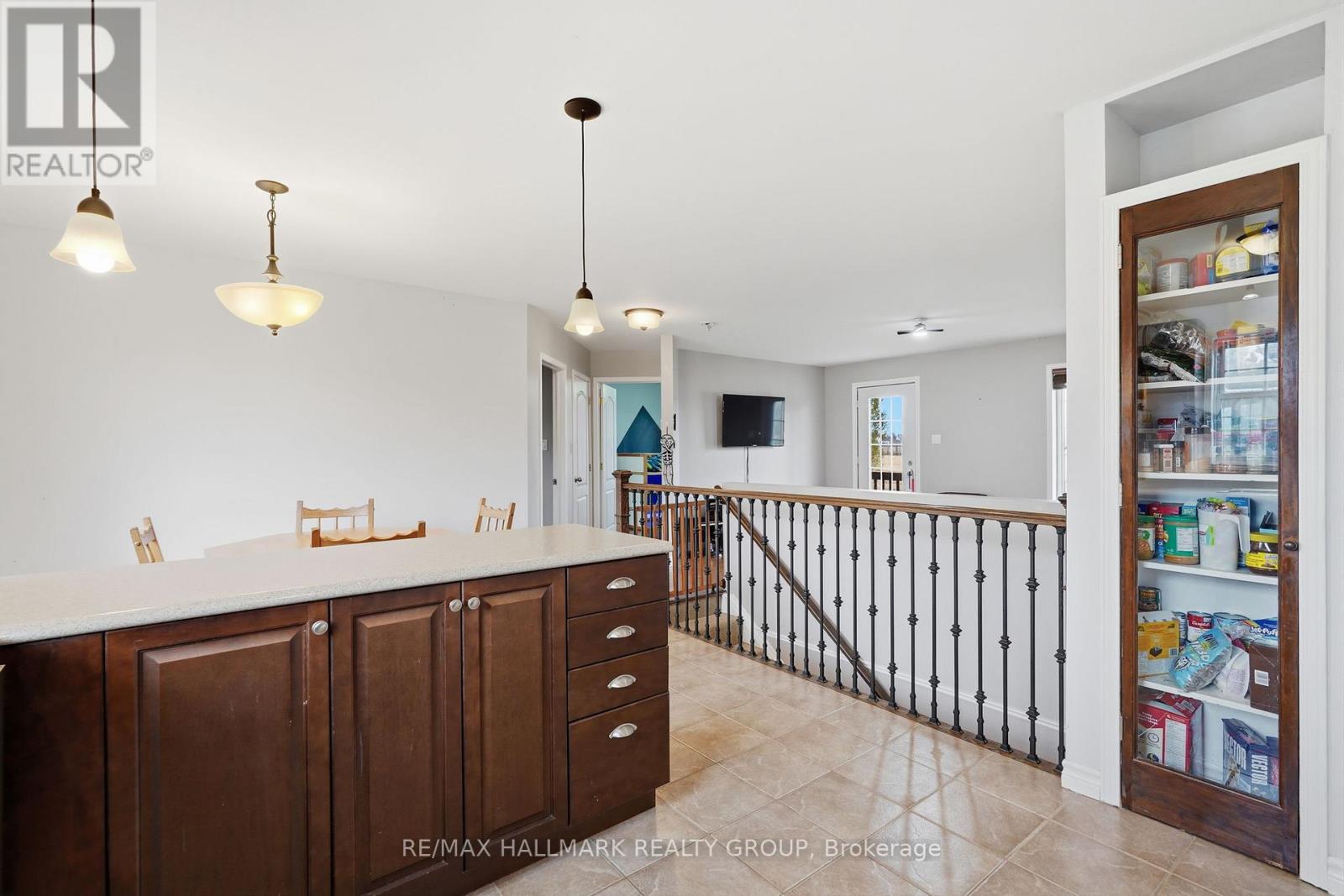 827 Route 11 Road, Alfred And Plantagenet, Ontario  K0B 1C0 - Photo 16 - X14128502