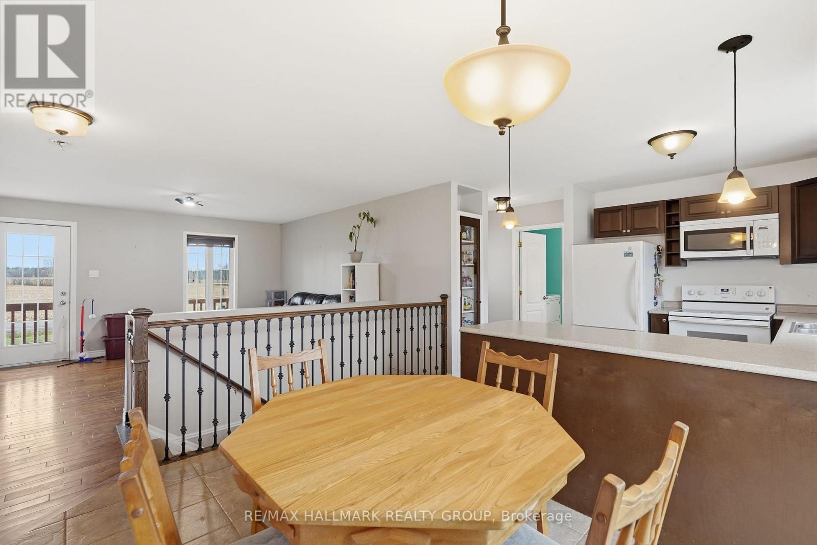 827 Route 11 Road, Alfred And Plantagenet, Ontario  K0B 1C0 - Photo 19 - X14128502