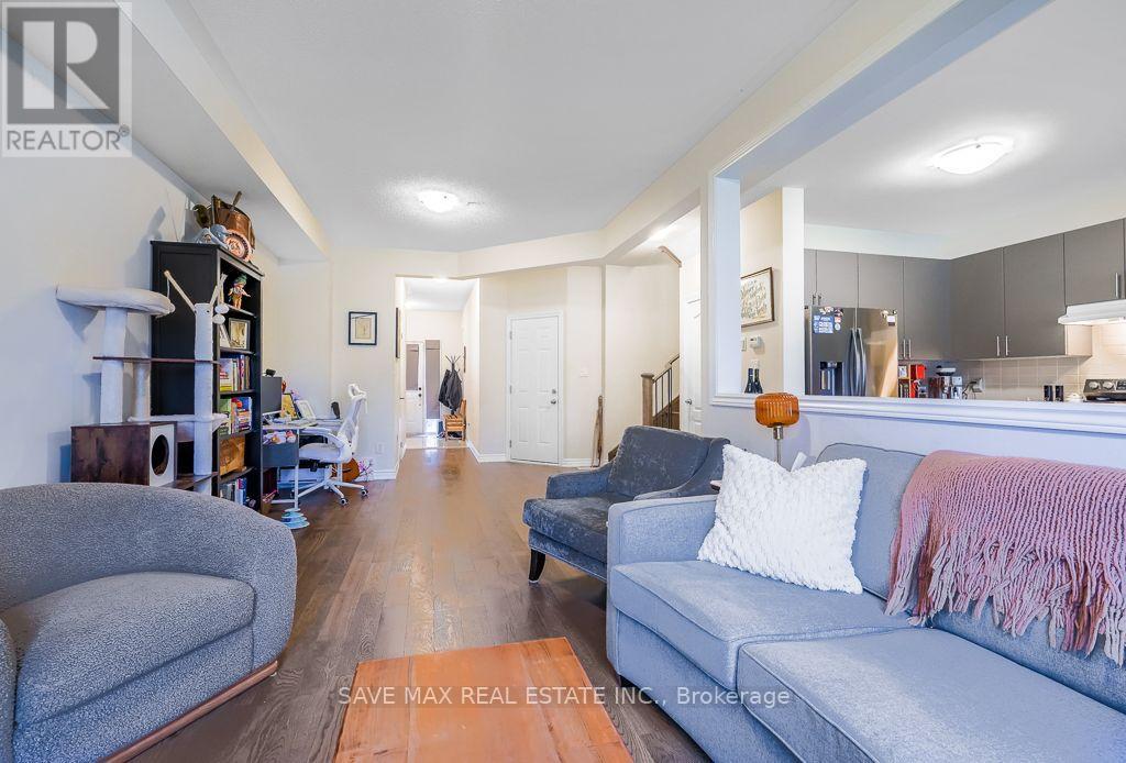 126 Palace Street, Thorold, Ontario  L2V 0M9 - Photo 7 - X14128300