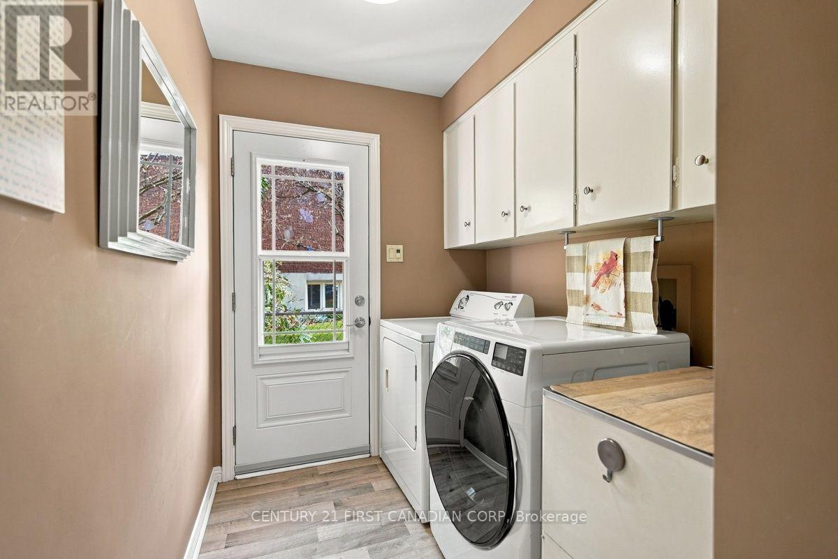 36 Fourwinds Road, London South, Ontario  N6K 3L2 - Photo 34 - X14128020