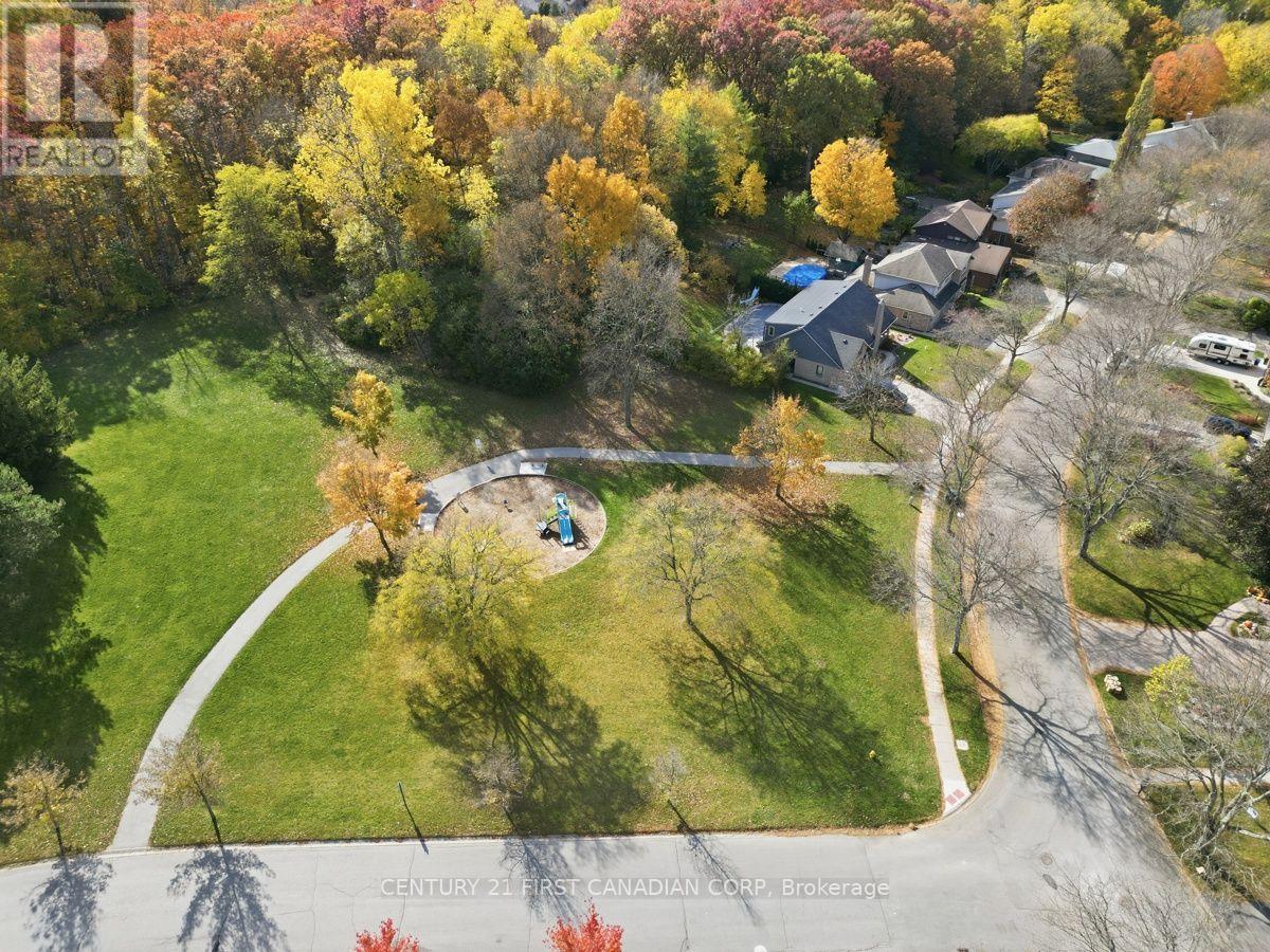 36 Fourwinds Road, London South, Ontario  N6K 3L2 - Photo 49 - X14128020