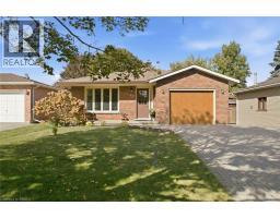 12 SPARTAN Drive, Brantford, Ontario