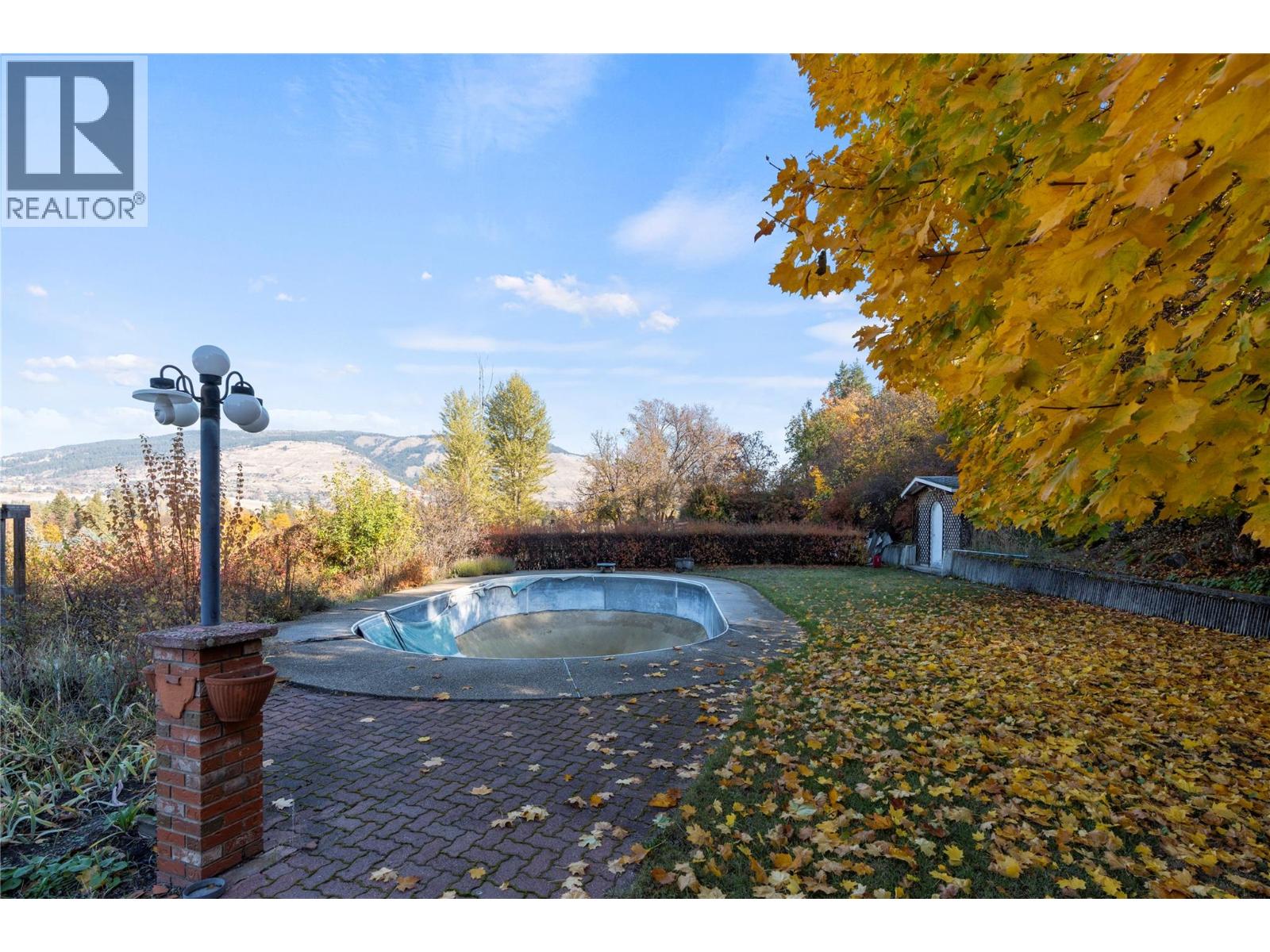 6709 Cosens Bay Road, Coldstream, British Columbia  V1B 1N7 - Photo 42 - 10400706