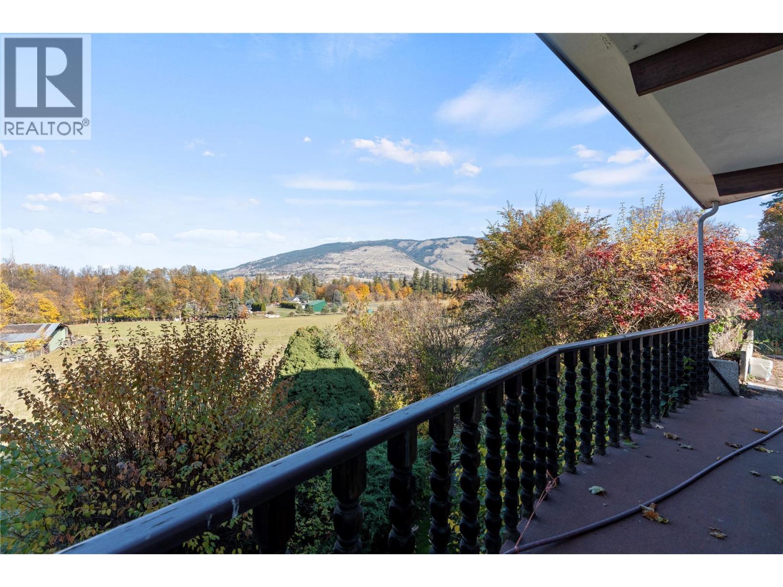 6709 Cosens Bay Road, Coldstream, British Columbia  V1B 1N7 - Photo 21 - 10400706