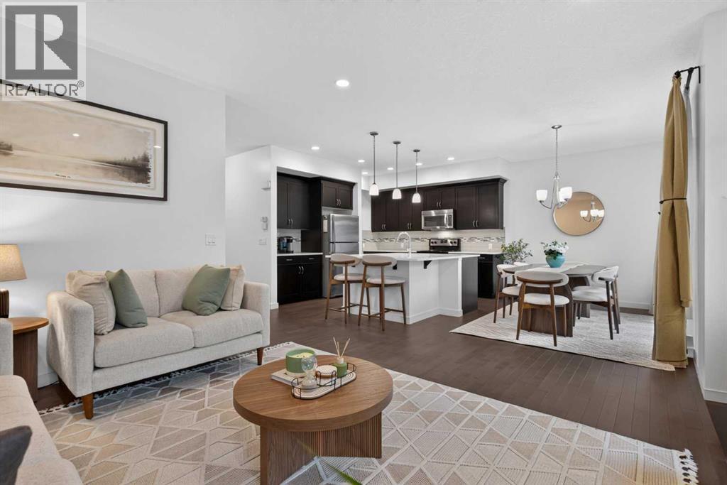 684 Evanston Drive NW, Calgary, Alberta  T3P 0L3 - Photo 3 - A2347744