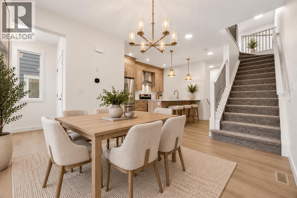 441 Alpine Boulevard, Calgary, Alberta  T2Y 0M8 - Photo 10 - A2354502
