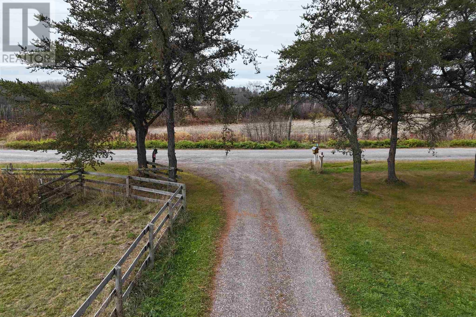 198 River Rd, On P0r1l0, Ontario  P0R 1L0 - Photo 11 - SM263018