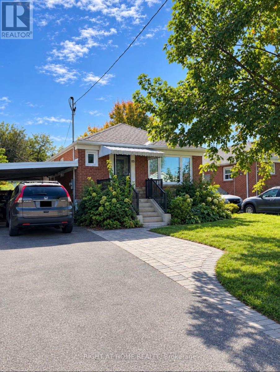85 RANSTONE GARDENS, Toronto, Ontario