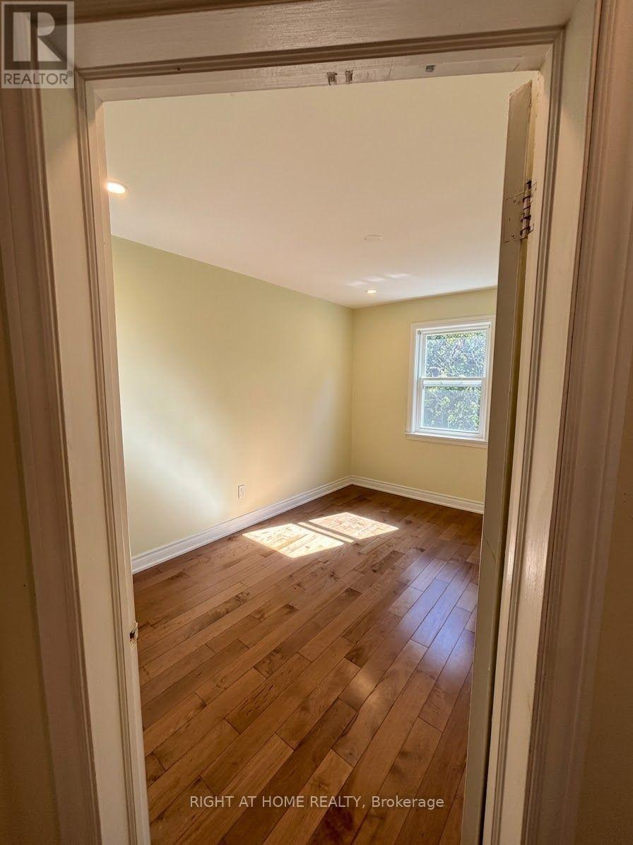 85 Ranstone Gardens, Toronto, Ontario  M1K 2T9 - Photo 9 - E13874732