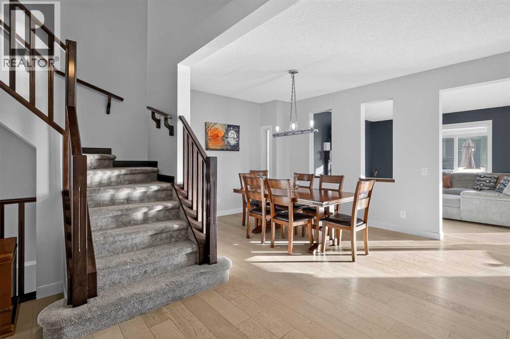 9 Westridge Way, Okotoks, Alberta  T1S 0K1 - Photo 5 - A2355260