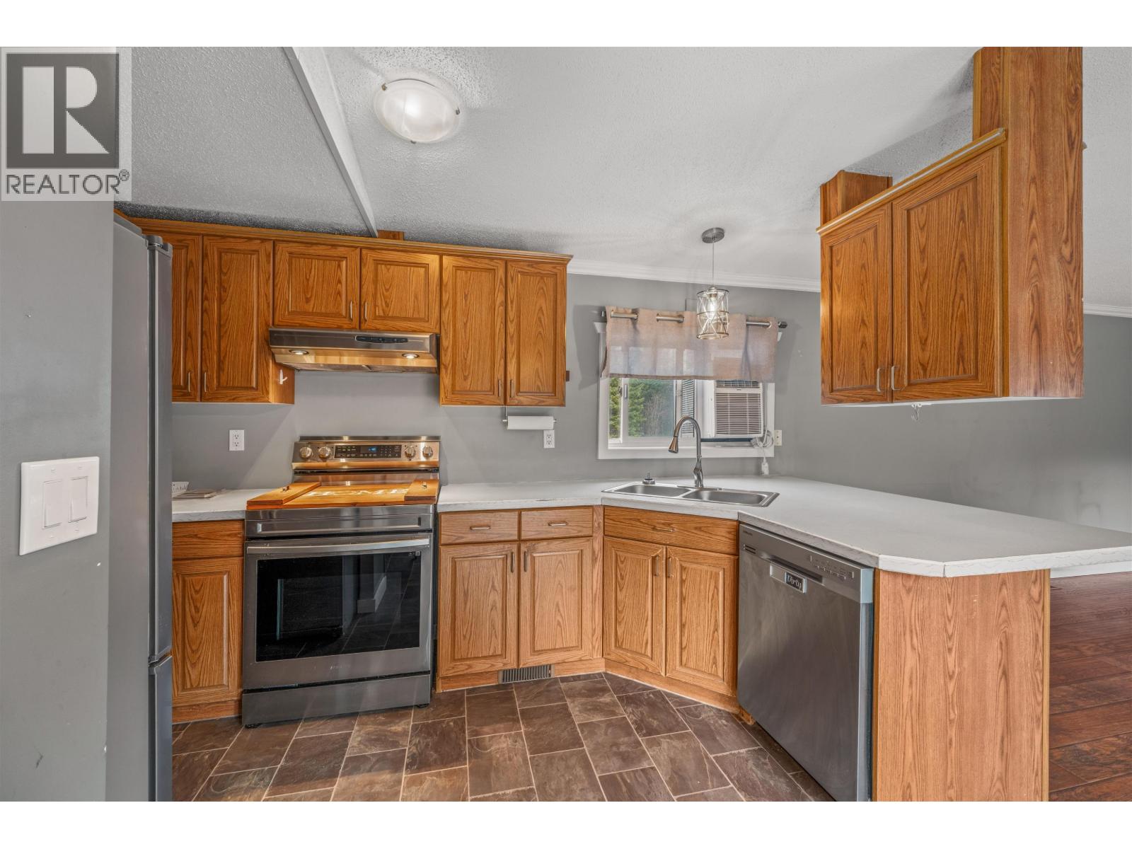 2695 Muermann Road, Prince George, British Columbia  V2K 5W9 - Photo 15 - R3179500