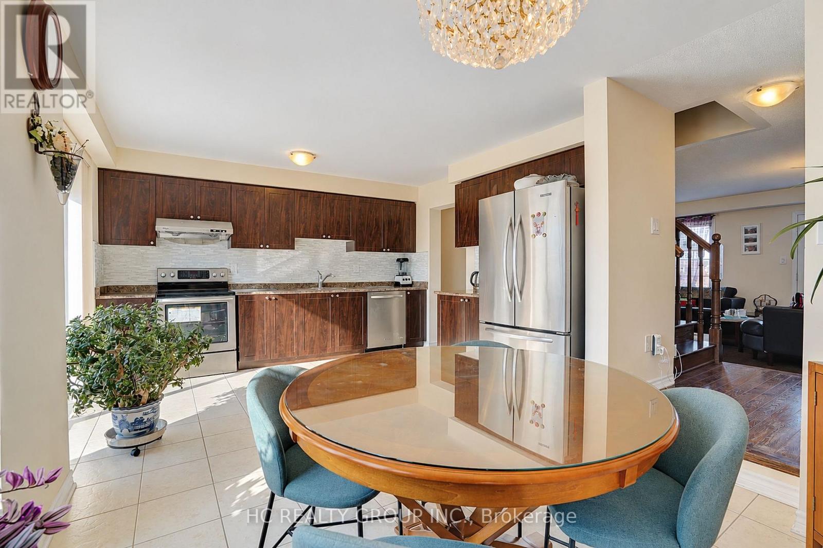 2456 William Jackson Drive, Pickering (Duffin Heights), Ontario  L1X 0C3 - Photo 6 - E14128702