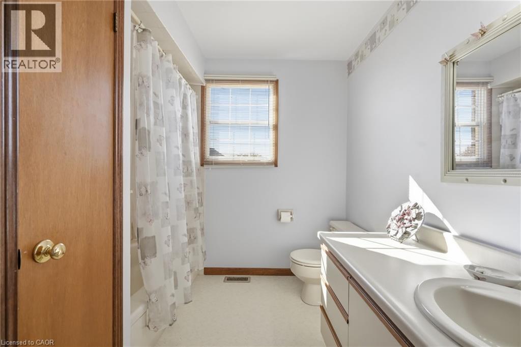 25 Candor Crescent, Hamilton, Ontario  L8E 4X6 - Photo 34 - 40874070