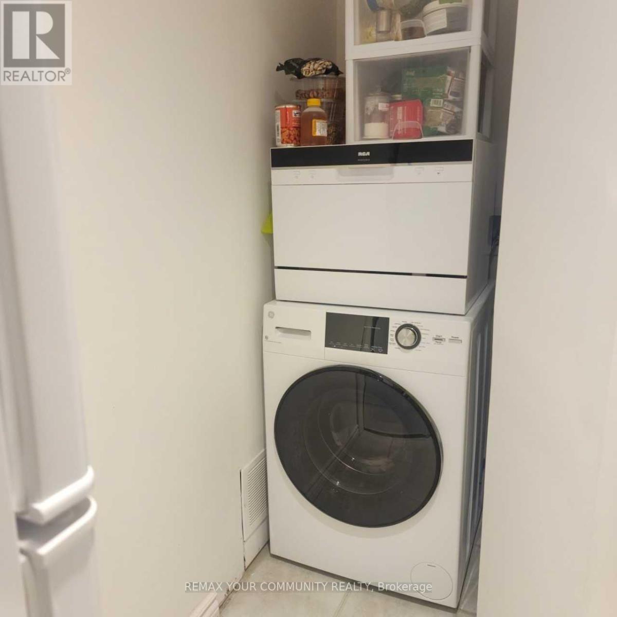 4 Daniel Reaman Crescent, Vaughan, Ontario  L4J 8T7 - Photo 20 - N14034252