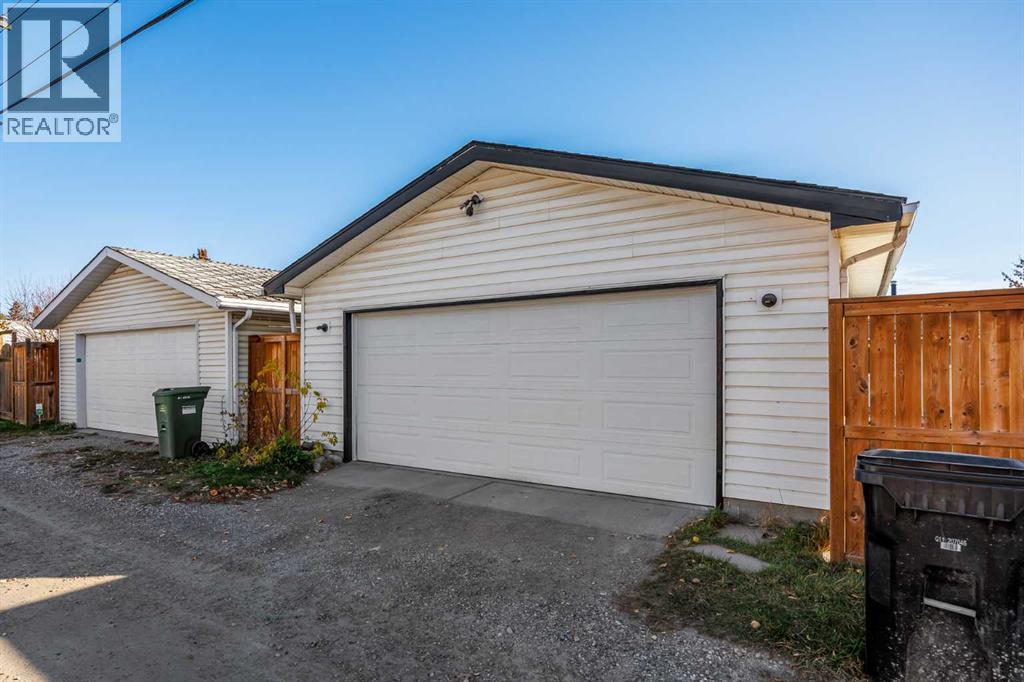907 Canfield Crescent SW, Calgary, Alberta  T2W 1K5 - Photo 41 - A2354158