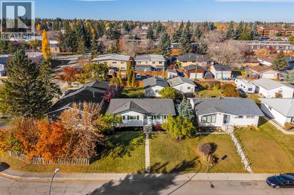 907 Canfield Crescent SW, Calgary, Alberta  T2W 1K5 - Photo 44 - A2354158