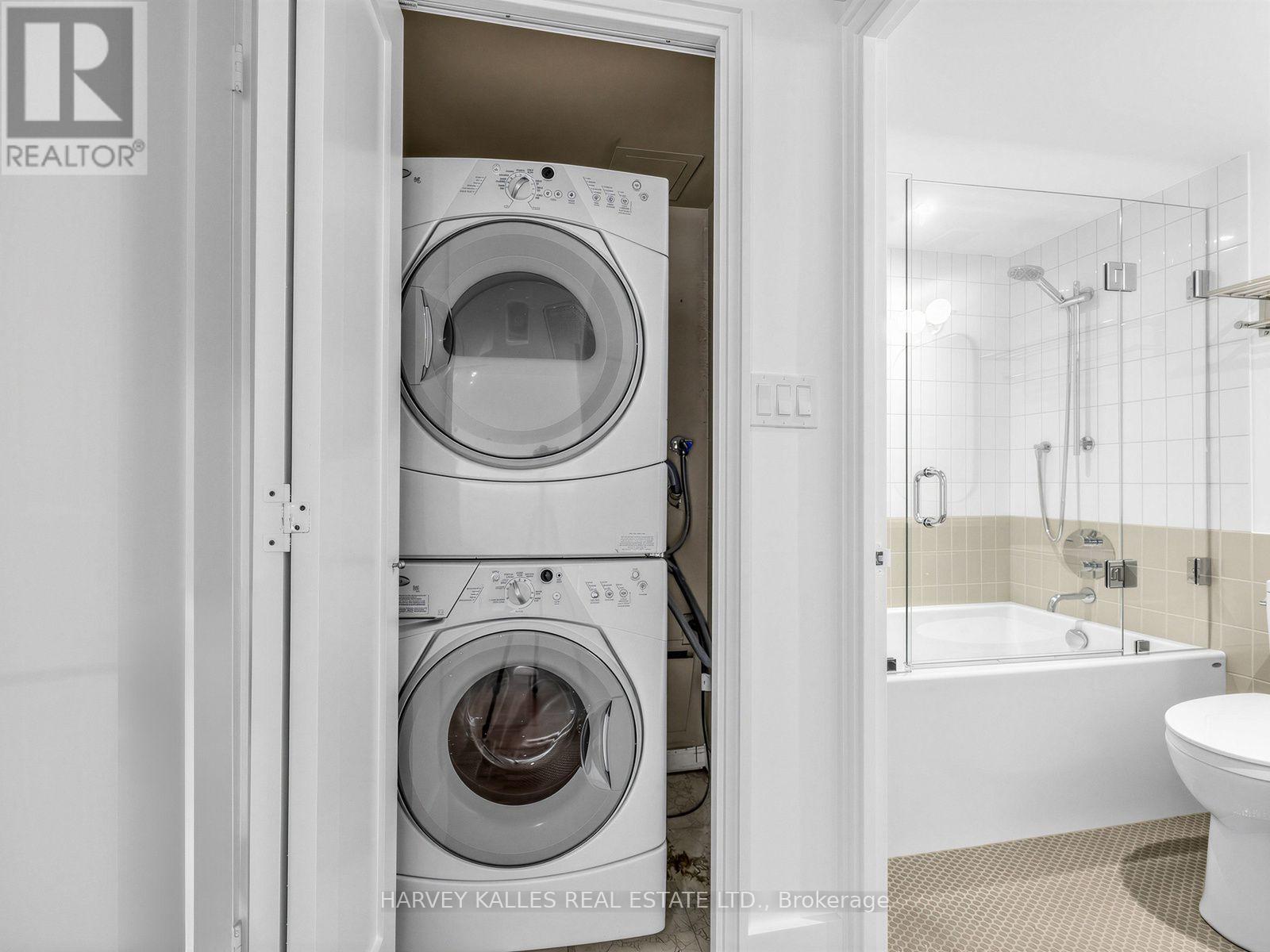 802 - 71 Charles Street E, Toronto, Ontario  M4Y 2T3 - Photo 19 - C14128308
