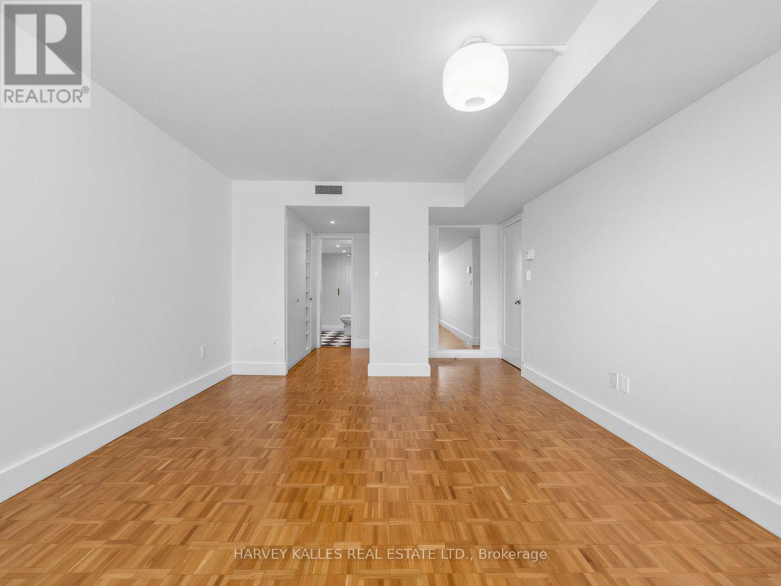 802 - 71 Charles Street E, Toronto, Ontario  M4Y 2T3 - Photo 12 - C14128308