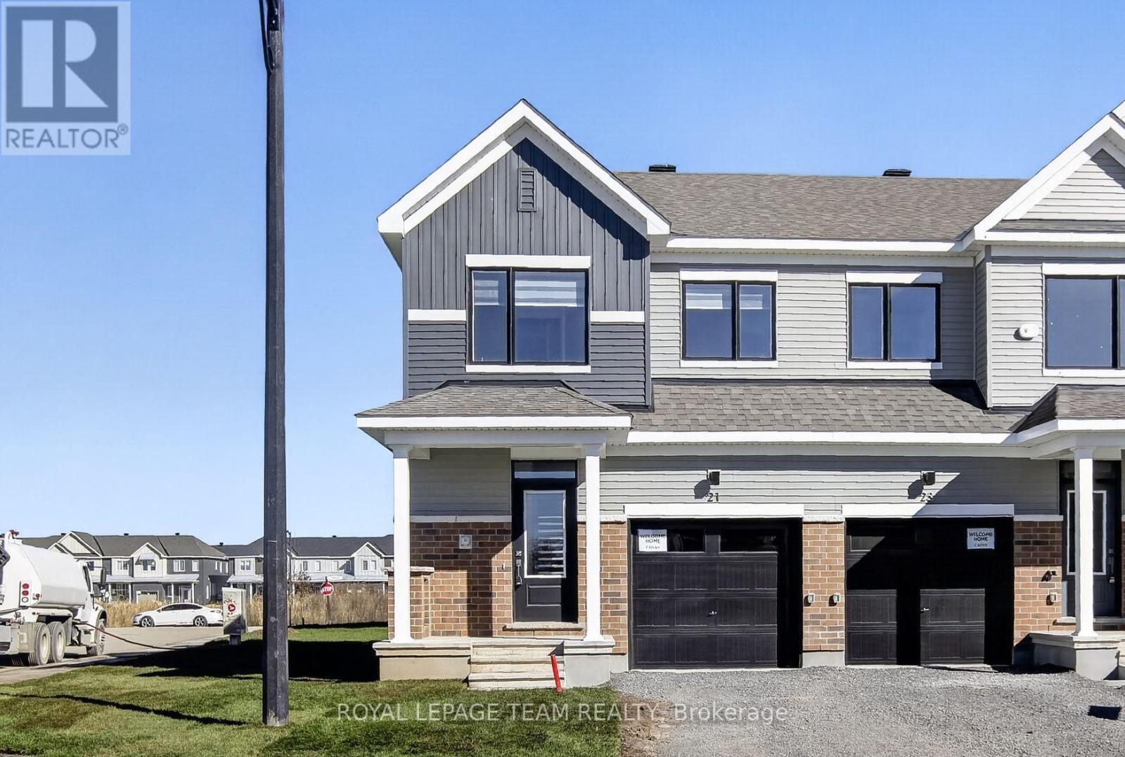 21 Sintaluta Walk, Ottawa, Ontario  K0A 2Z0 - Photo 1 - X14128938