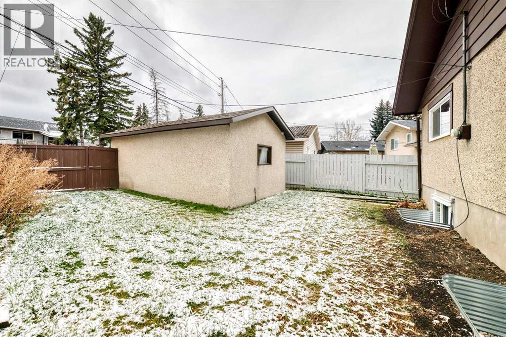 619 Penbrooke Road SE
